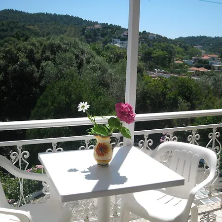 Bellina Apartment Agia Paraskevi (Skiathos)