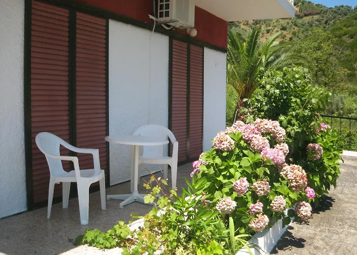 Bellina Agia Paraskevi (Skiathos)